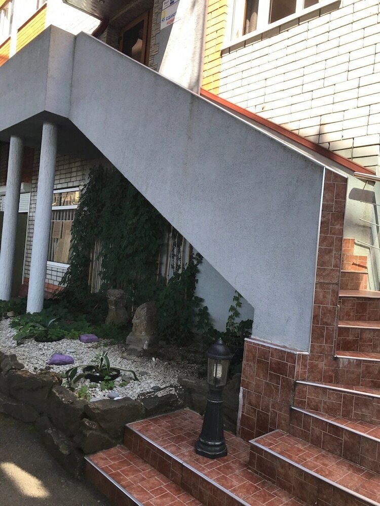 Hotel Elena Guest House