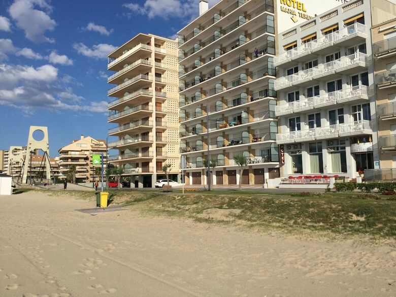 Hotel Mar�a Teresa