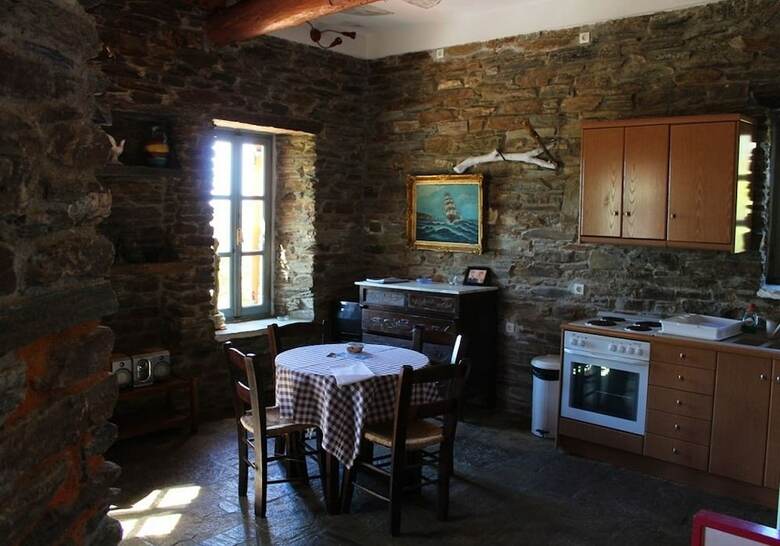 Apartamentos Villette Adonis
