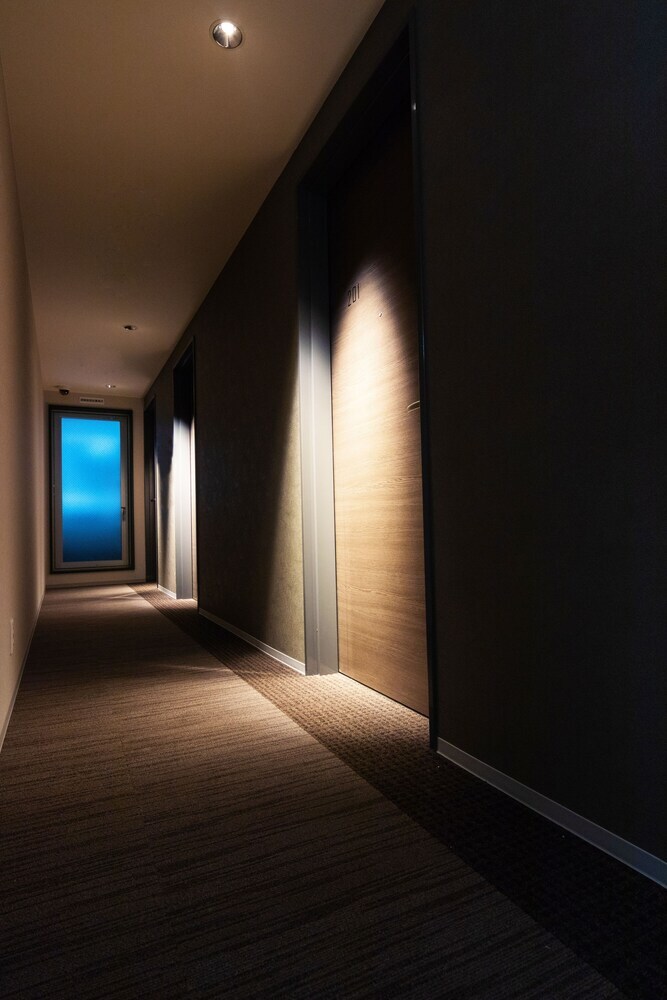 Nipponbashi Crystal Hotel 2