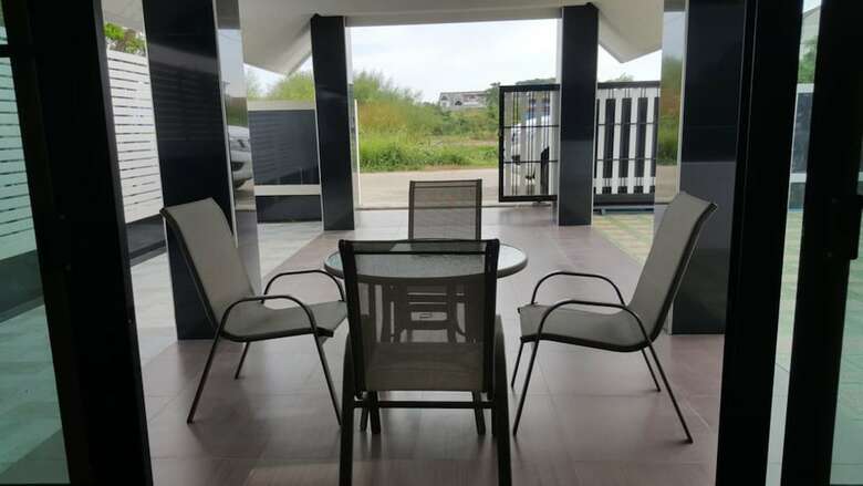 Villa Ban Sasithorn Huahin