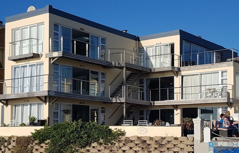 Apartamentos Pinard On Sea