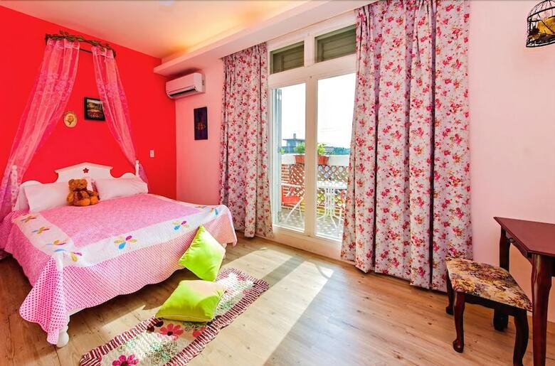 Bed & Breakfast No.57 Homestay