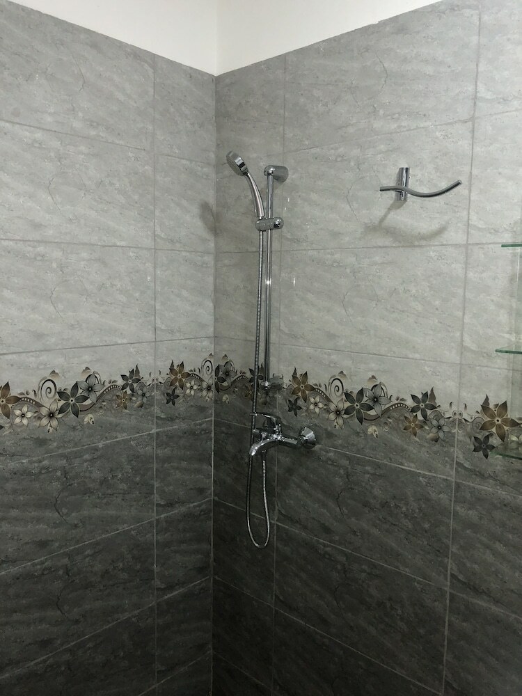Aparthotel James Persia Piece