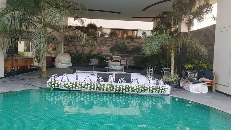 Hotel The Emerald Club