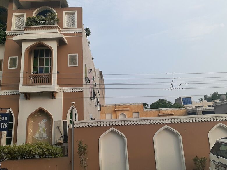 Hotel Dev Villas