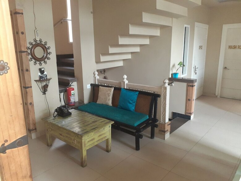 Hotel Dev Villas