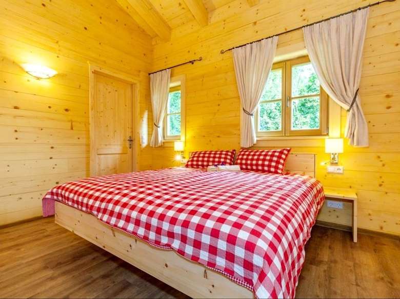Chalet Unter Wei�blauem Himmel