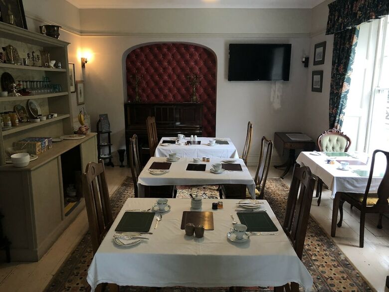 Picton House Hotel
