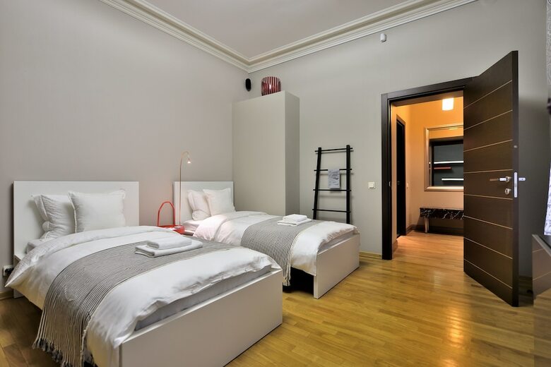 Belle Apartment On Italianskaya