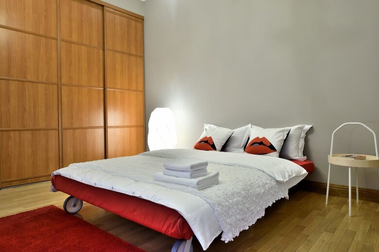 Belle Apartment On Italianskaya