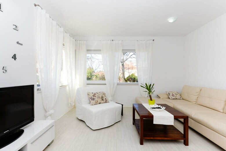 Deluxe Apartments Goya