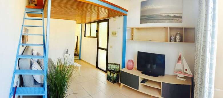 Apartamentos �tico Nirvana