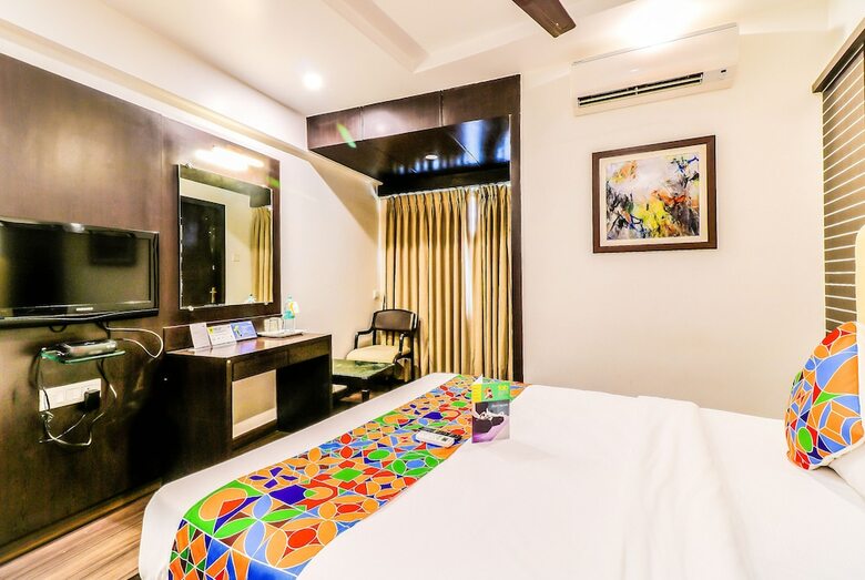 Fabhotel Blue Diamond Navi Mumbai