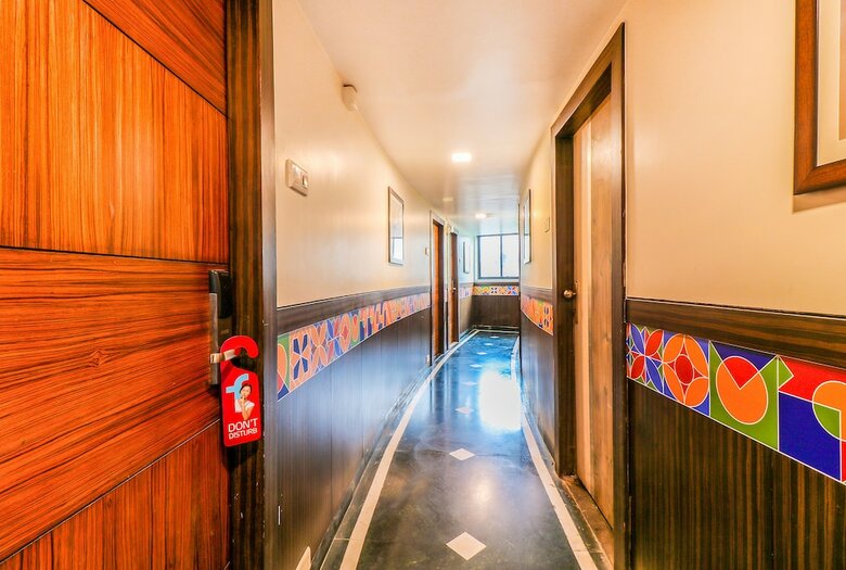 Fabhotel Blue Diamond Navi Mumbai