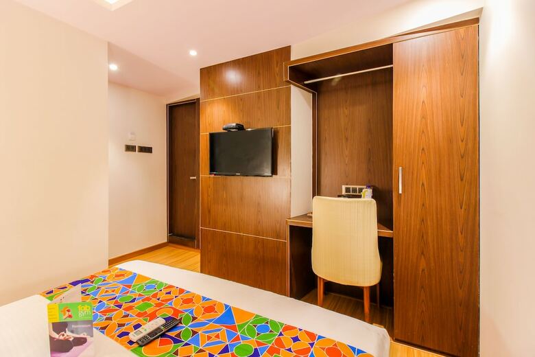 Fabhotel The Pacific Andheri East