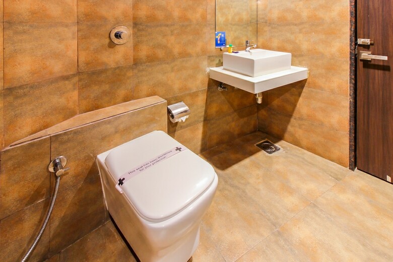 Fabhotel The Pacific Andheri East