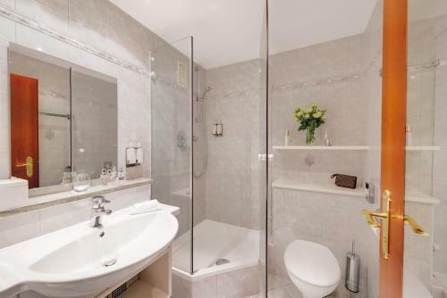 Hotel Adler H�usern