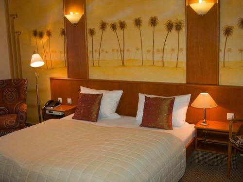 Hotel Restaurant Gr�ner Baum Und Altes Tor