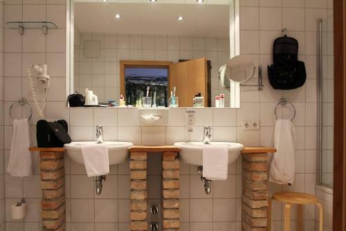Hotel Restaurant Gr�ner Baum Und Altes Tor