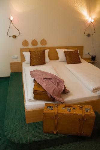 Hotel Restaurant Gr�ner Baum Und Altes Tor