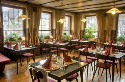 Hostal Zur Alten Br�cke