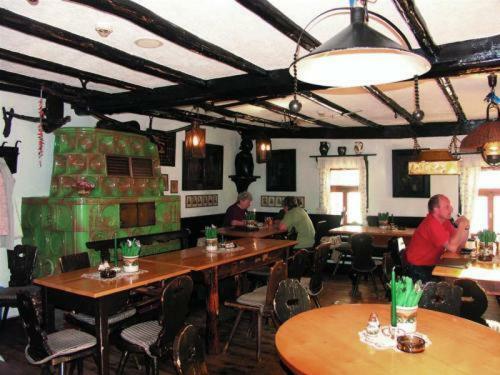 Hotel Und Restaurant K�hlerh�tte - F�rstenbrunn