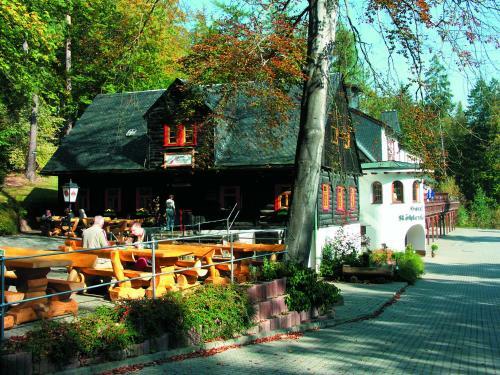 Hotel Und Restaurant K�hlerh�tte - F�rstenbrunn