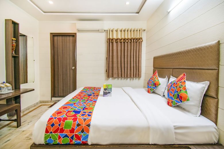 Fabhotel Kamran Palace Railway Station