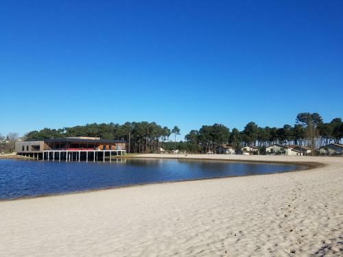 Hotel L'h�tel Du Lac