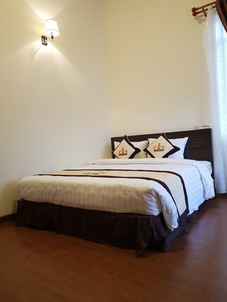 Hoang Trieu Hotel