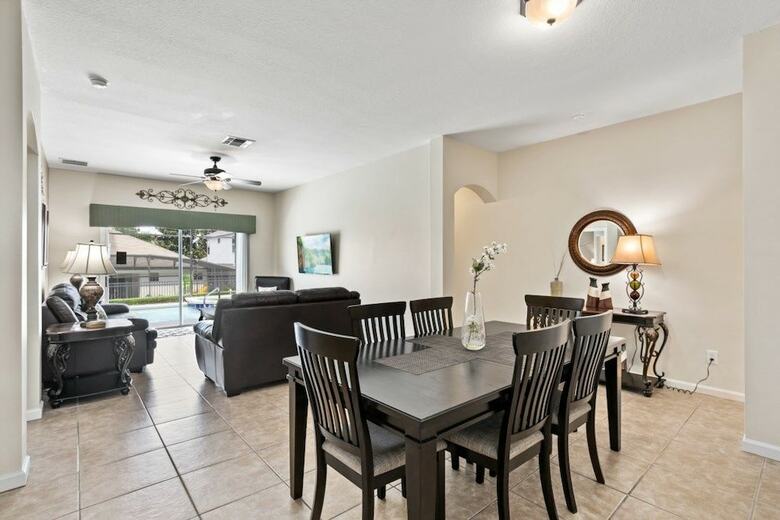 7br Pool Home Emerald Island By Shv-8409