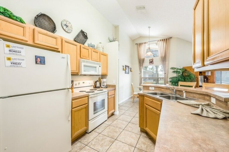 7br Pool Home Emerald Island By Shv-8409