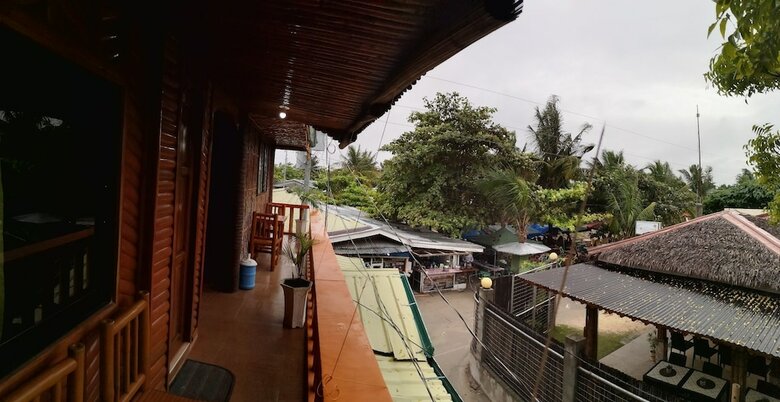 Hotel Guanna's Place Room And Resto Bar