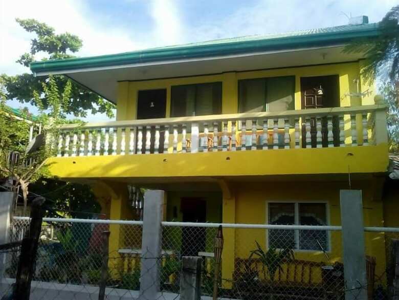 Hotel Guanna's Place Room And Resto Bar