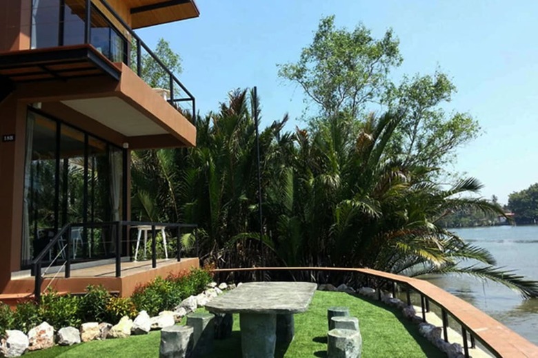 Hotel The Grace Amphawa Resort