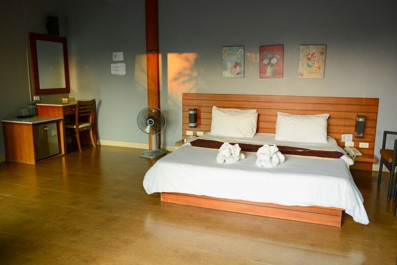 Hotel The Grace Amphawa Resort