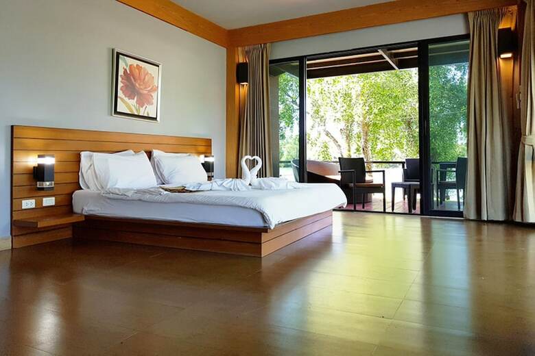 Hotel The Grace Amphawa Resort