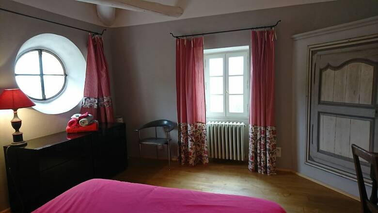 La Bastide Des Magnans B&b, Lacoste