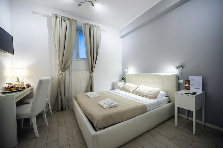 Hotel Bella Roma Luxury Accomodation