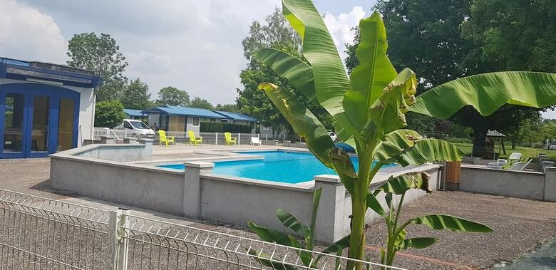 Camping Les Na�ades