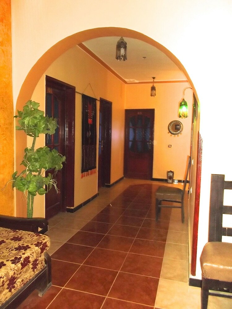 Hotel Bedouin Castle