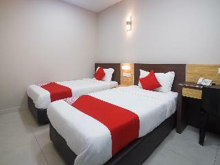 Hotel Oyo 1023 La Mirina Boutique Inn