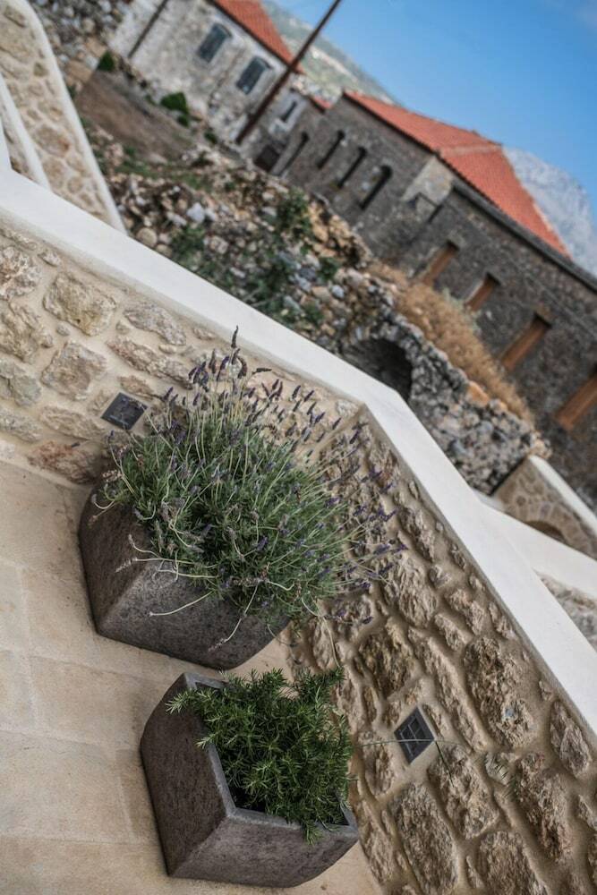 Korona Boutique Hotel