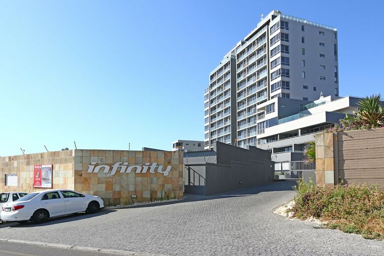 602 Infinity Apartment