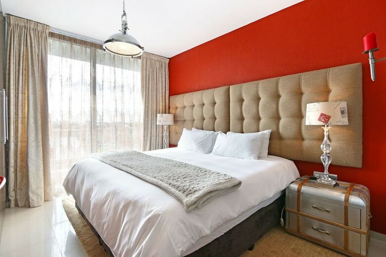 602 Infinity Apartment