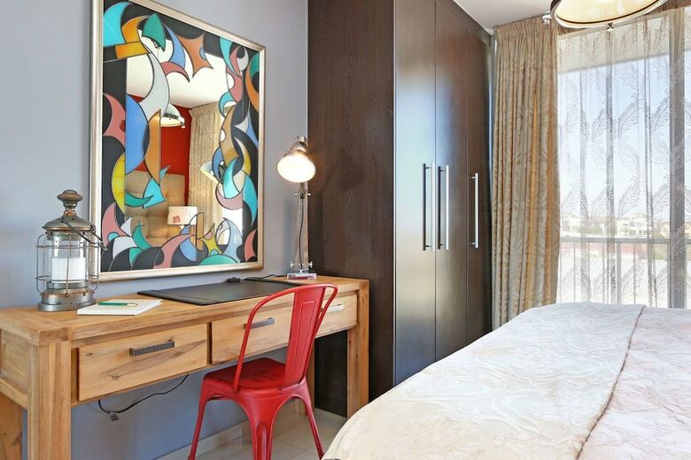 602 Infinity Apartment