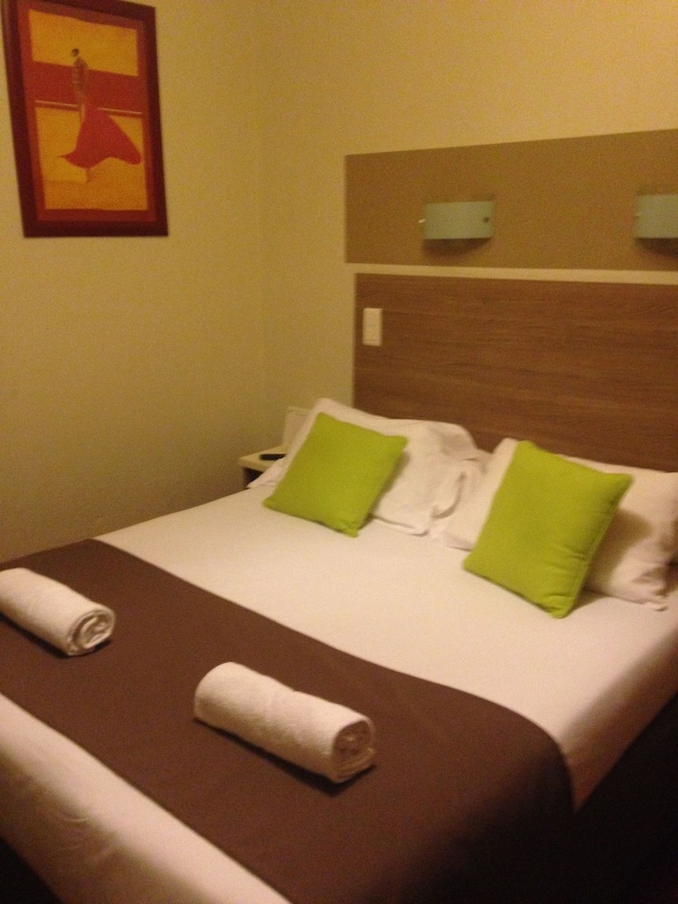 Hotel H�tel C�t� Patio