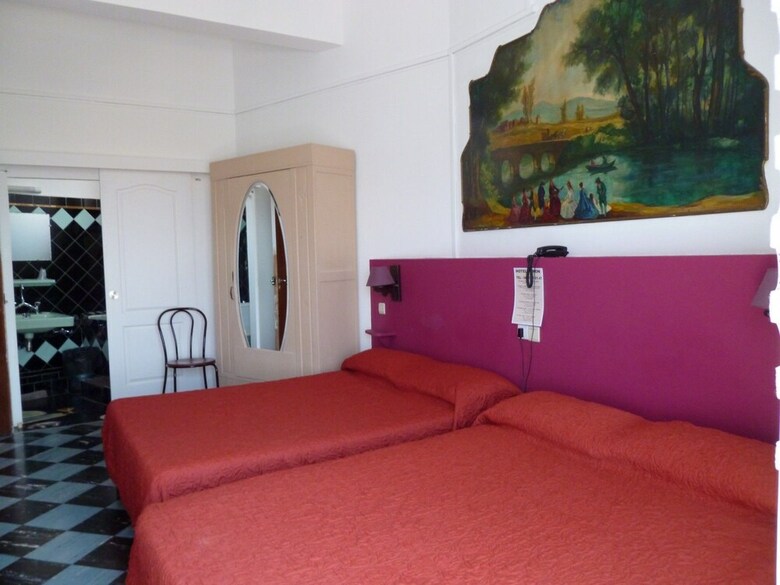 Hotel H�tel Peron