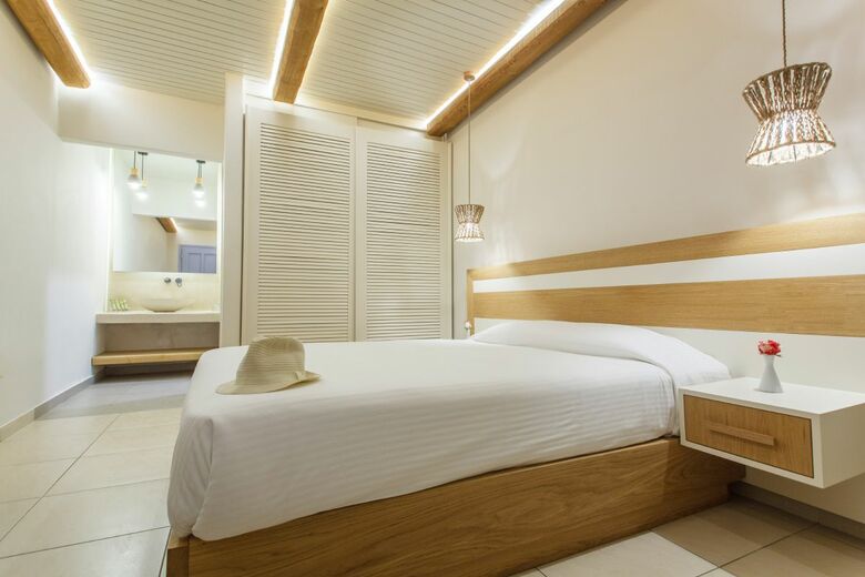 Aeolos Hotel Mykonos